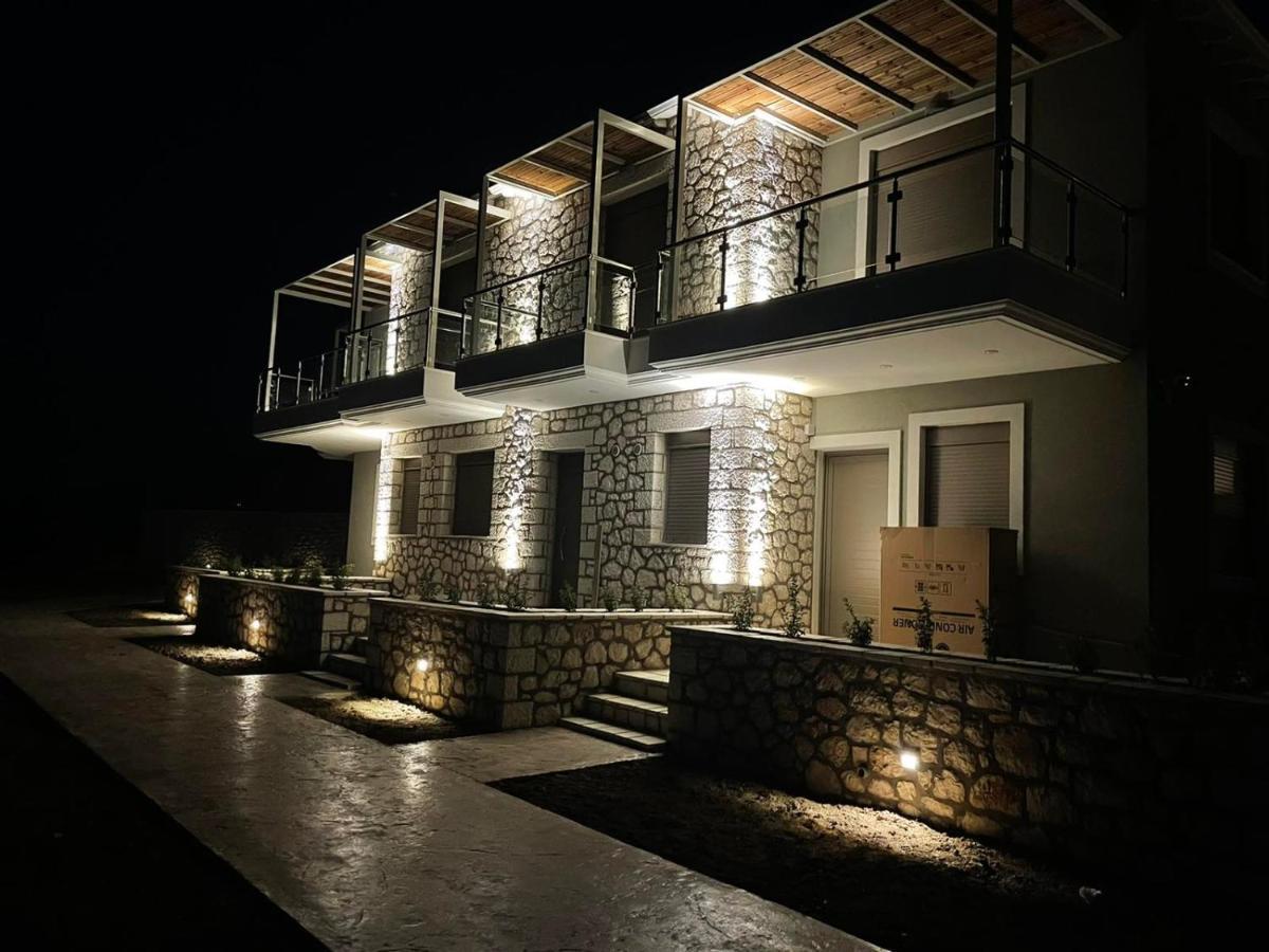 Melikiron Luxury Apartments Áyios Nikítas Exteriör bild