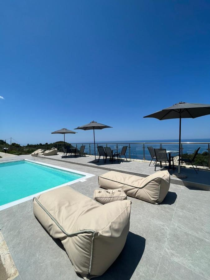Melikiron Luxury Apartments Áyios Nikítas Exteriör bild